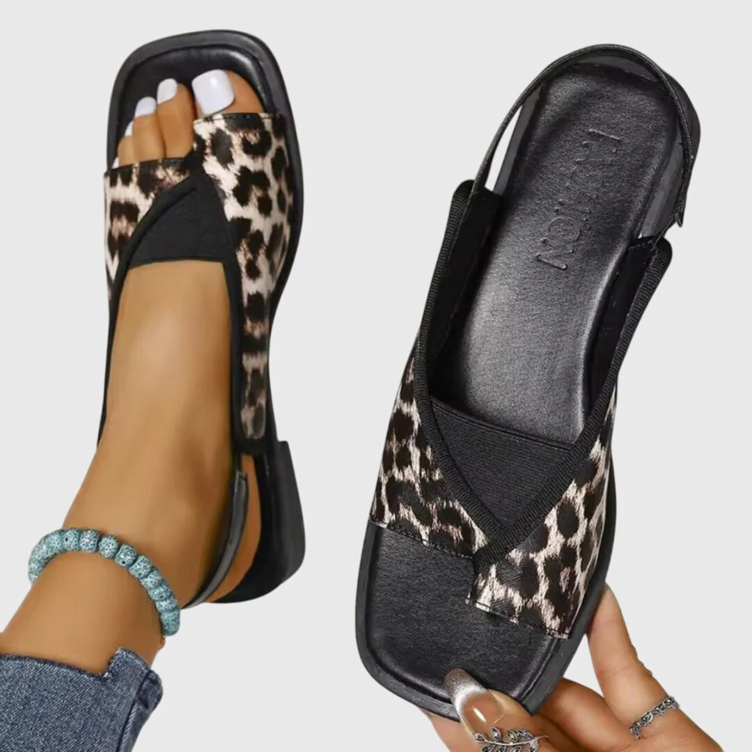 Mady Slip-On Sandals with Flat Sole and Square Toe