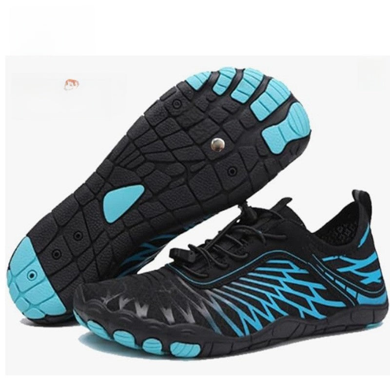 Hunter barefoot shoes in black and blue