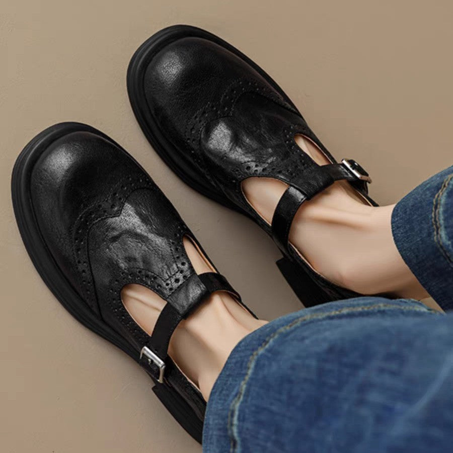 Sophia leather Mary Jane flats in black