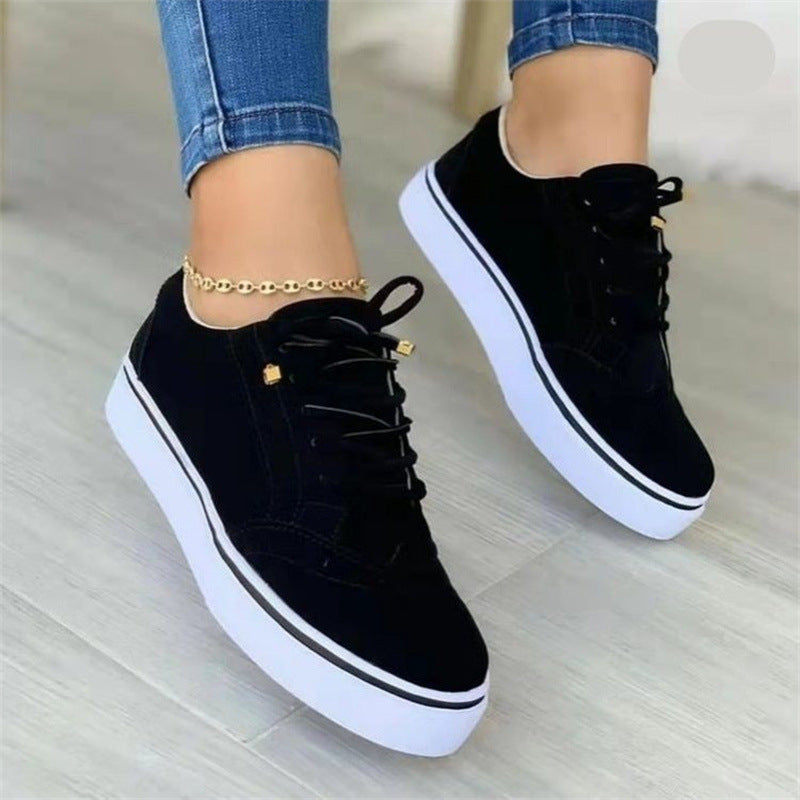 Sary lace-up flat shoes in black