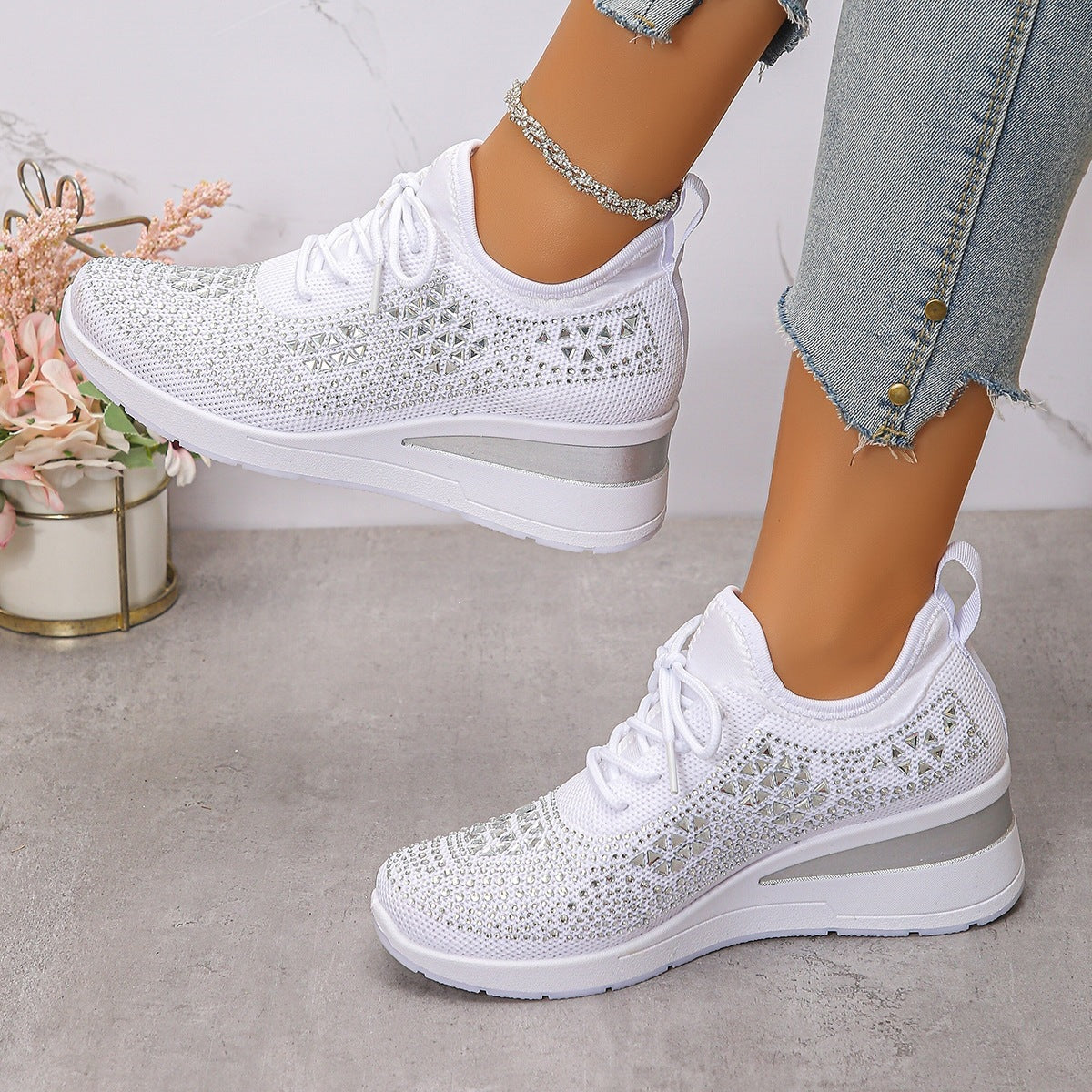 Grace lace-up sneakers in white