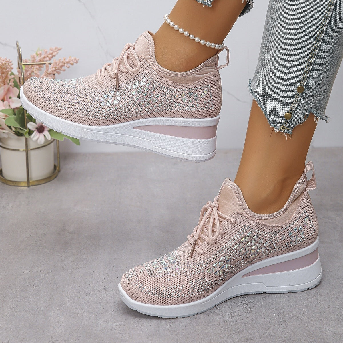 Grace lace-up sneakers in pink