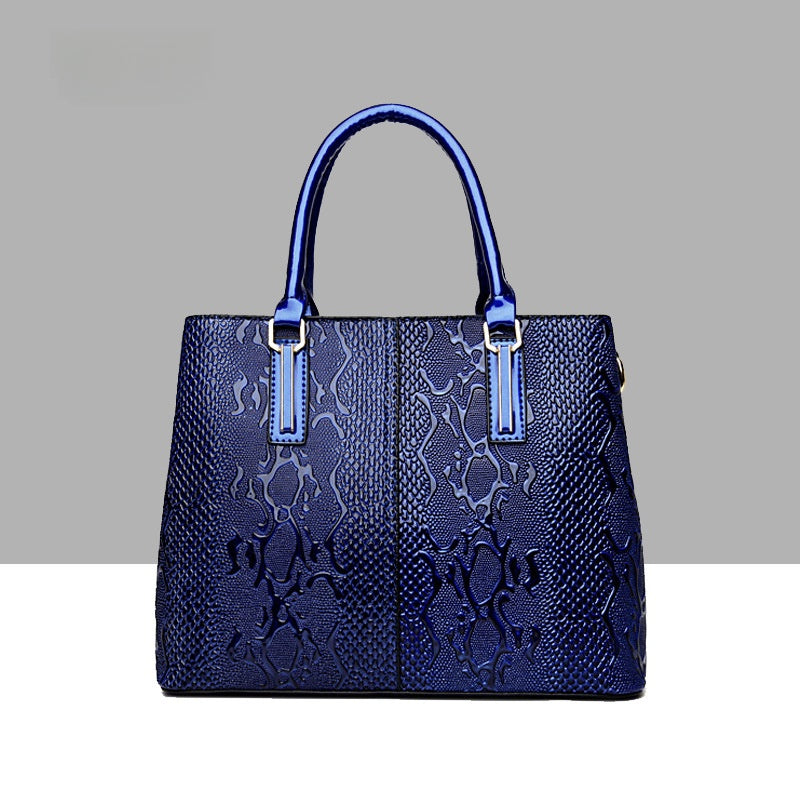 Colette | Women's Snake-Print Shoulder Bag