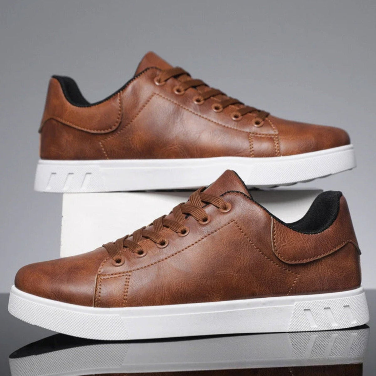 Marek | Men's Faux Leather Low-Top Lace-Up Classic Sneakers