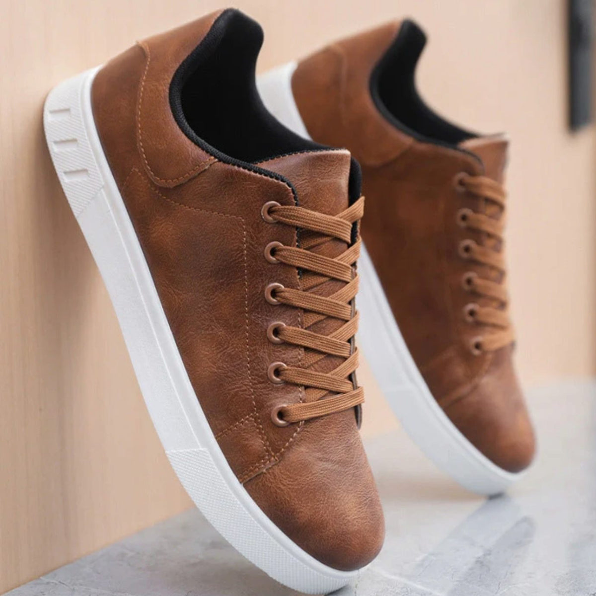 Marek | Men's Faux Leather Low-Top Lace-Up Classic Sneakers
