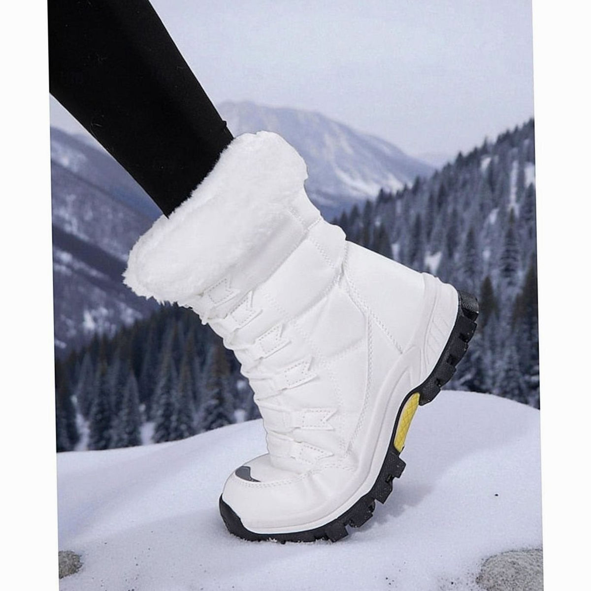 Halle | Women's Plush-Lined Lace-Up Snow Boots